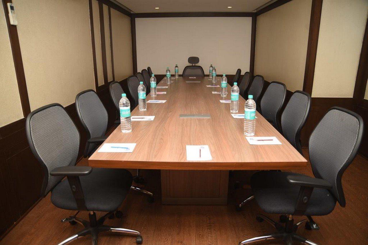 Hotel Maurya Bengaluru Kültér fotó