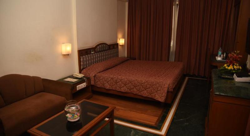 Hotel Maurya Bengaluru Kültér fotó