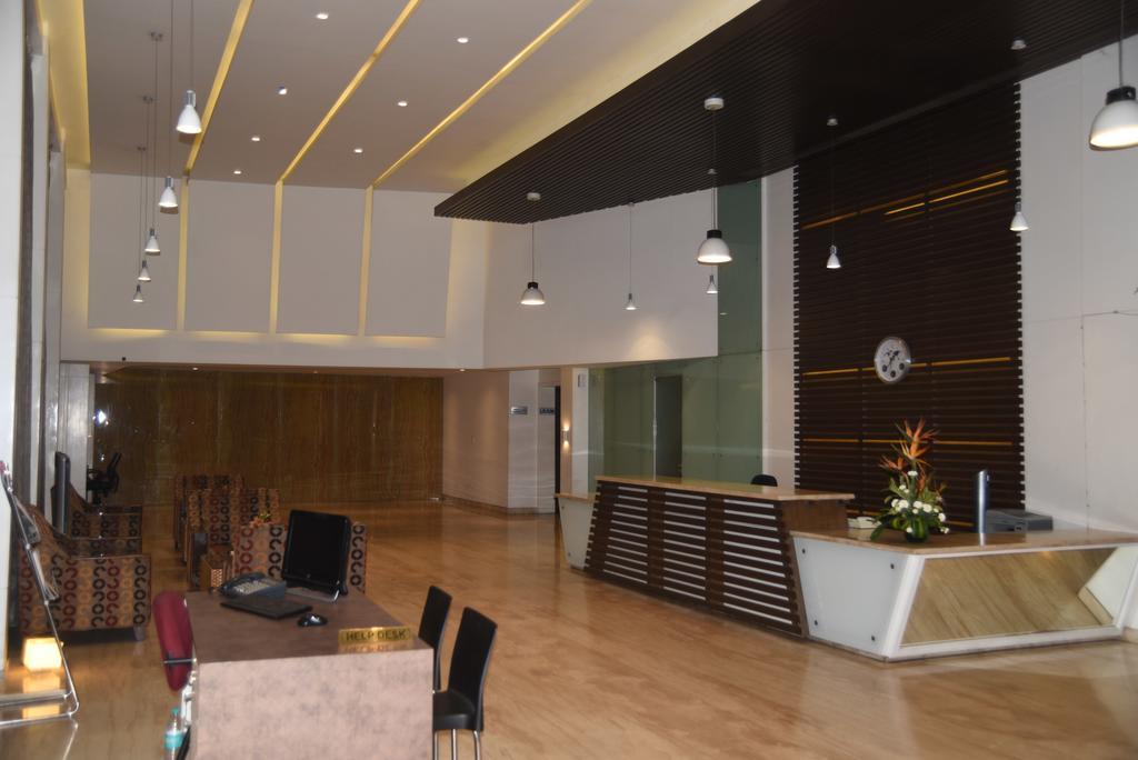 Hotel Maurya Bengaluru Kültér fotó