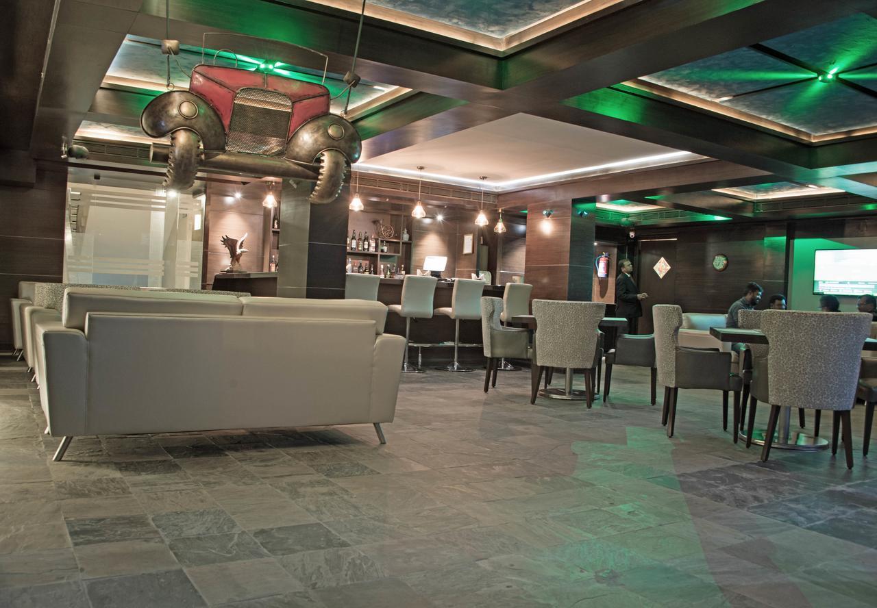 Hotel Maurya Bengaluru Kültér fotó