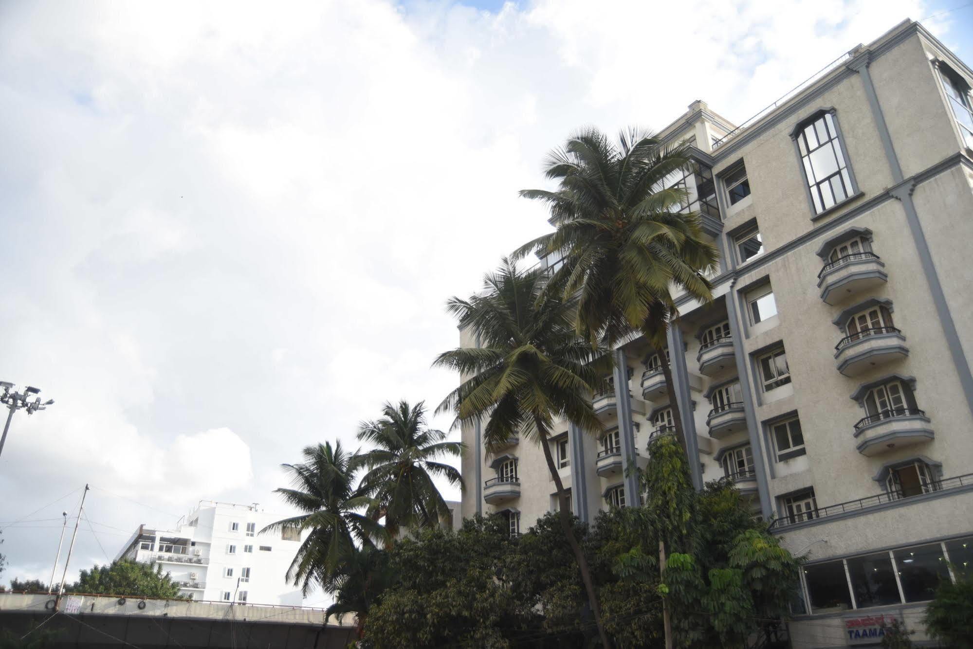 Hotel Maurya Bengaluru Kültér fotó